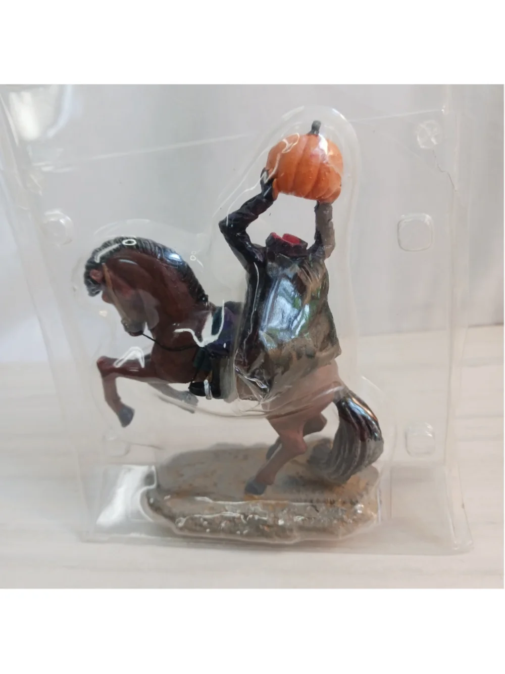 Lemax Halloween Spooky Town HEADLESS RIDER Figure 32777A Village Figurine 2003